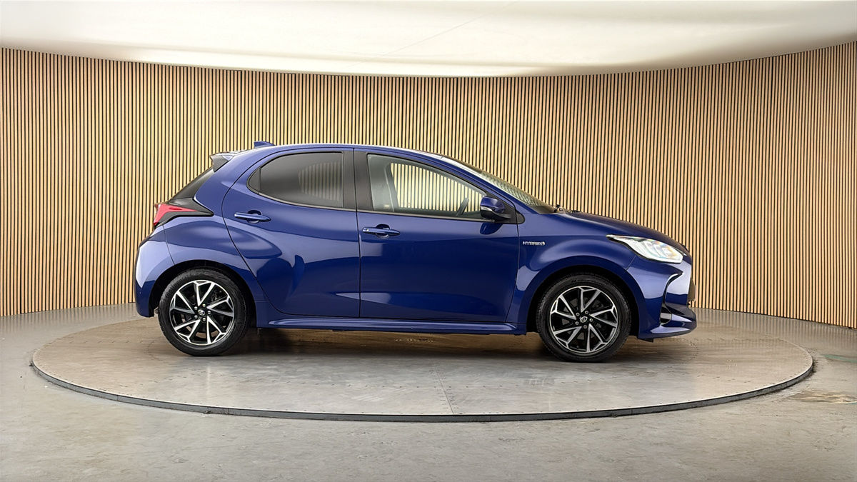 More views of Toyota Yaris