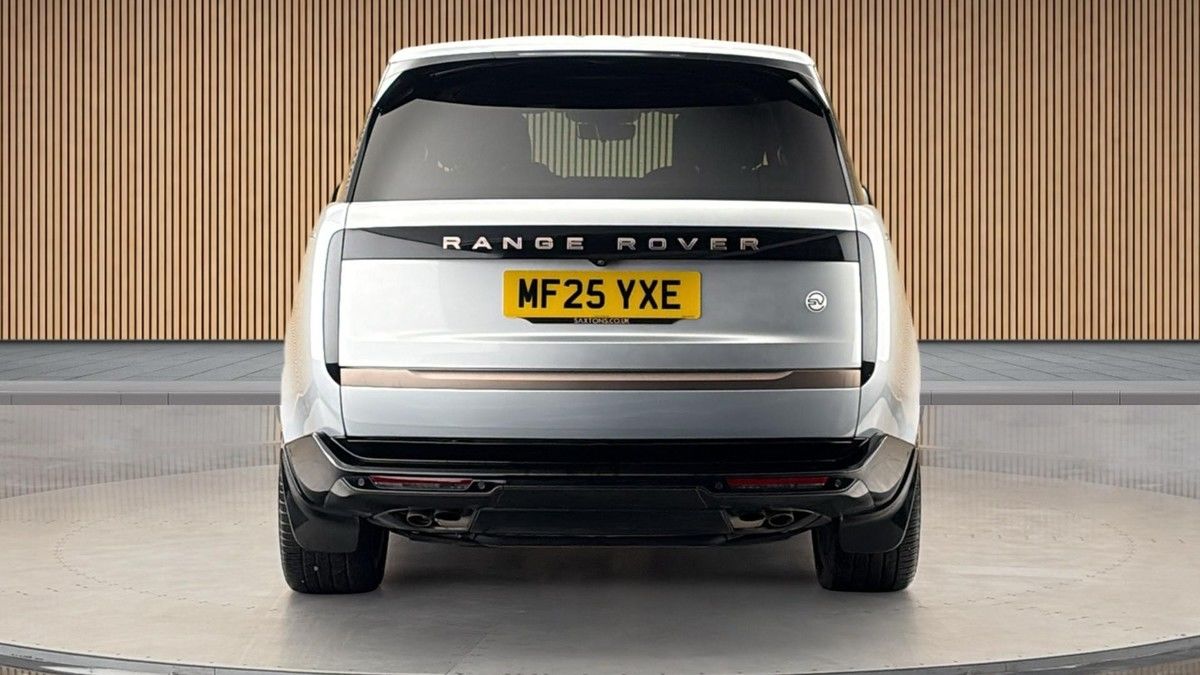 Land Rover Range Rover Image 4