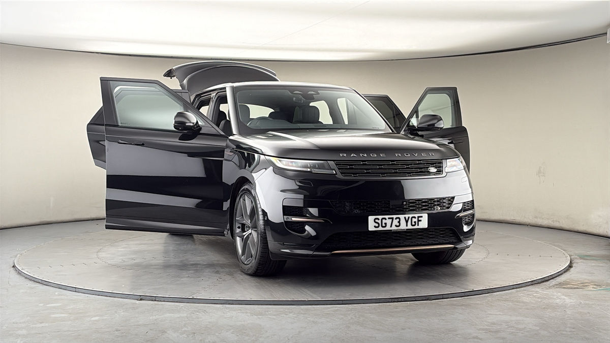 More views of Land Rover Range Rover Sport