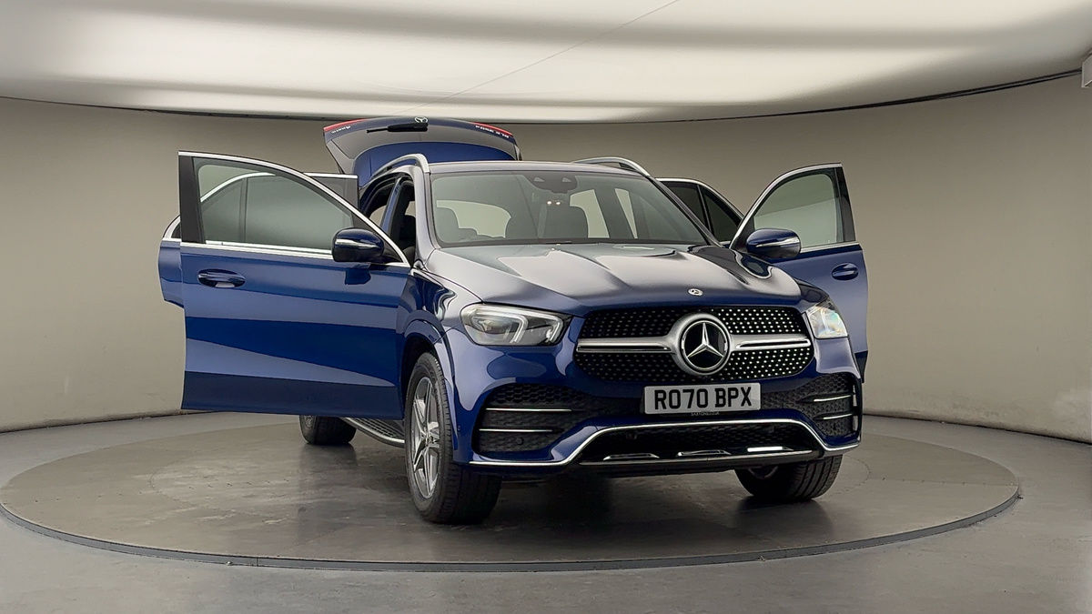 More views of Mercedes-Benz GLE