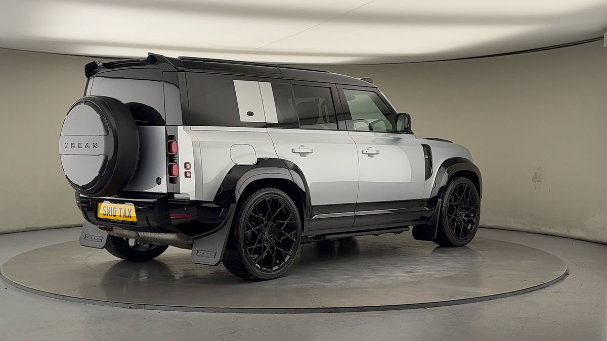 Land Rover Defender 110 Urban Image 21