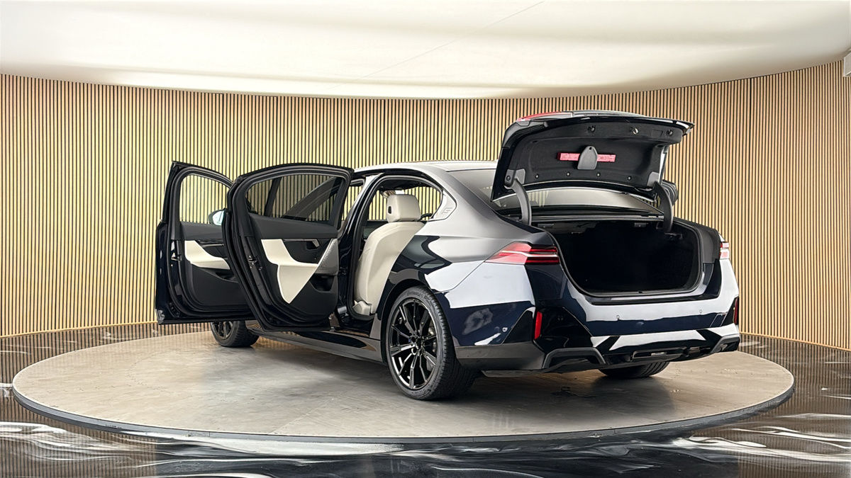 BMW i5 Image 23