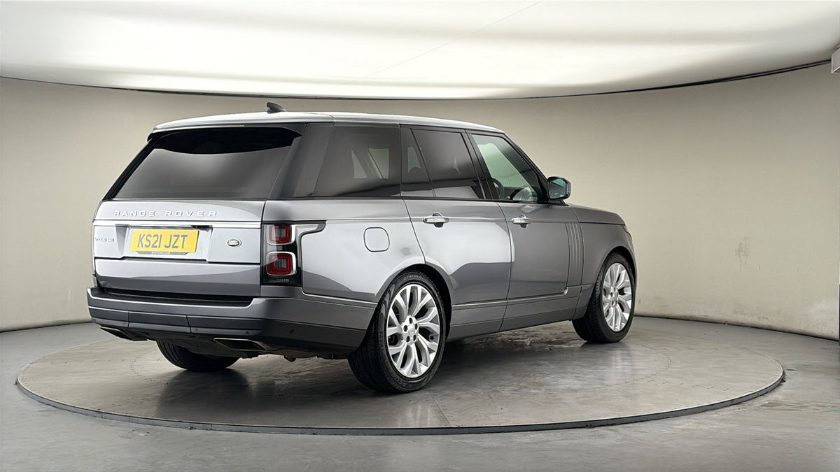 More views of Land Rover Range Rover