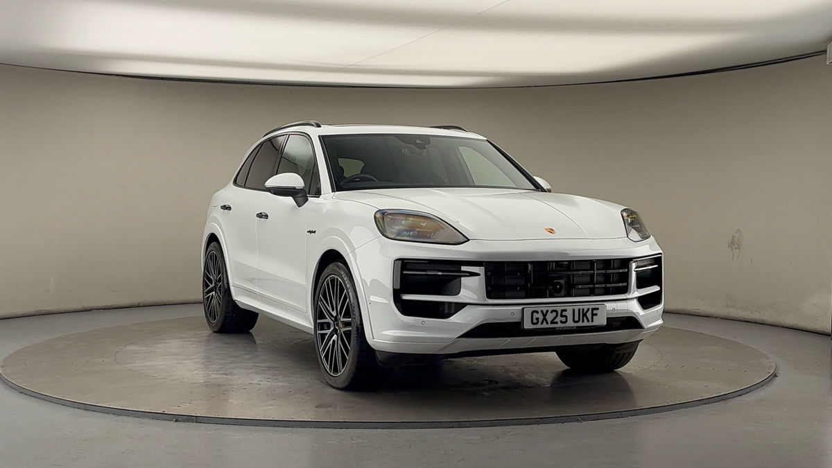 More views of Porsche Cayenne