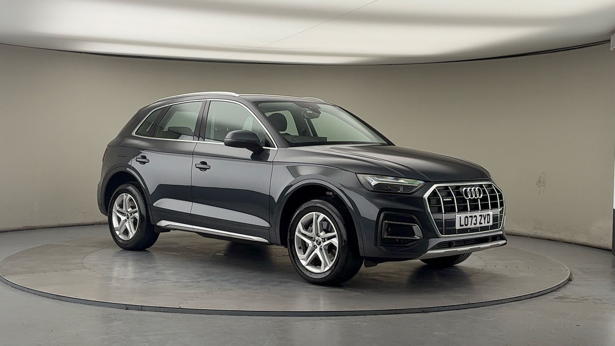 More views of Audi Q5