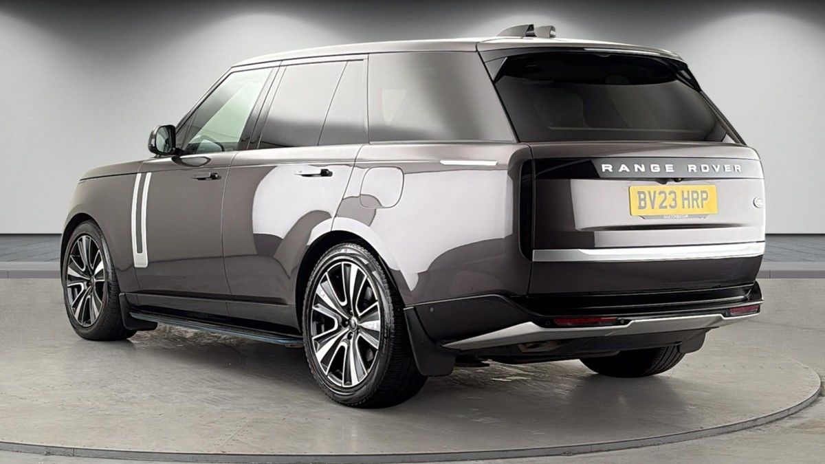 Land Rover Range Rover Image 2