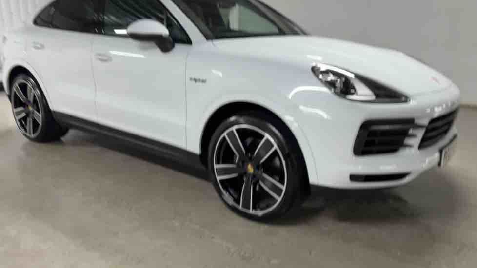 More views of Porsche Cayenne