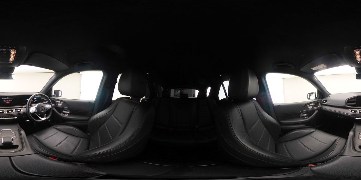 More views of Mercedes-Benz GLE