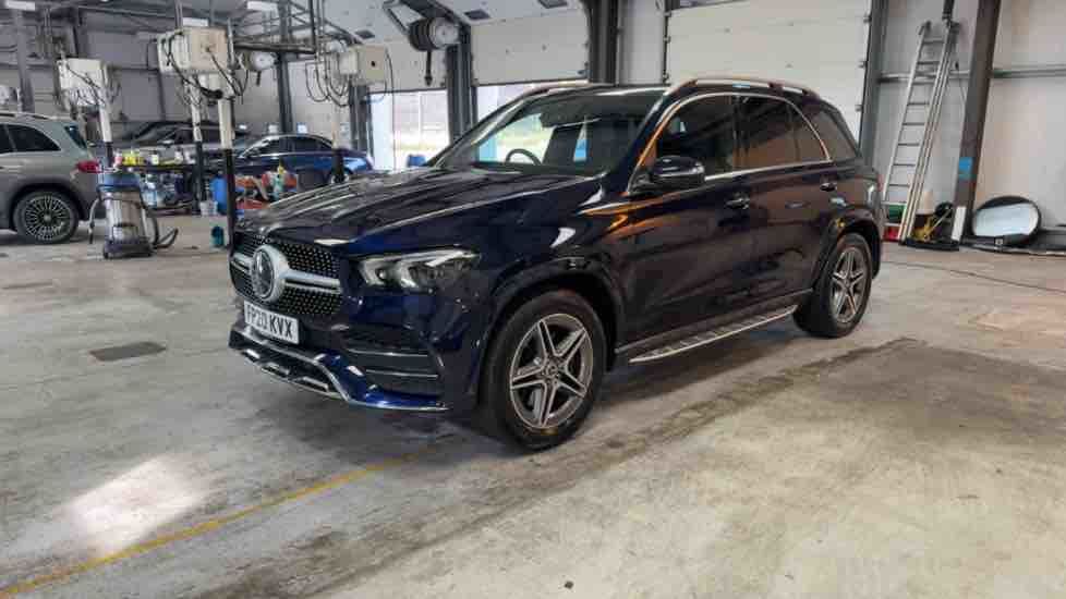 More views of Mercedes-Benz GLE