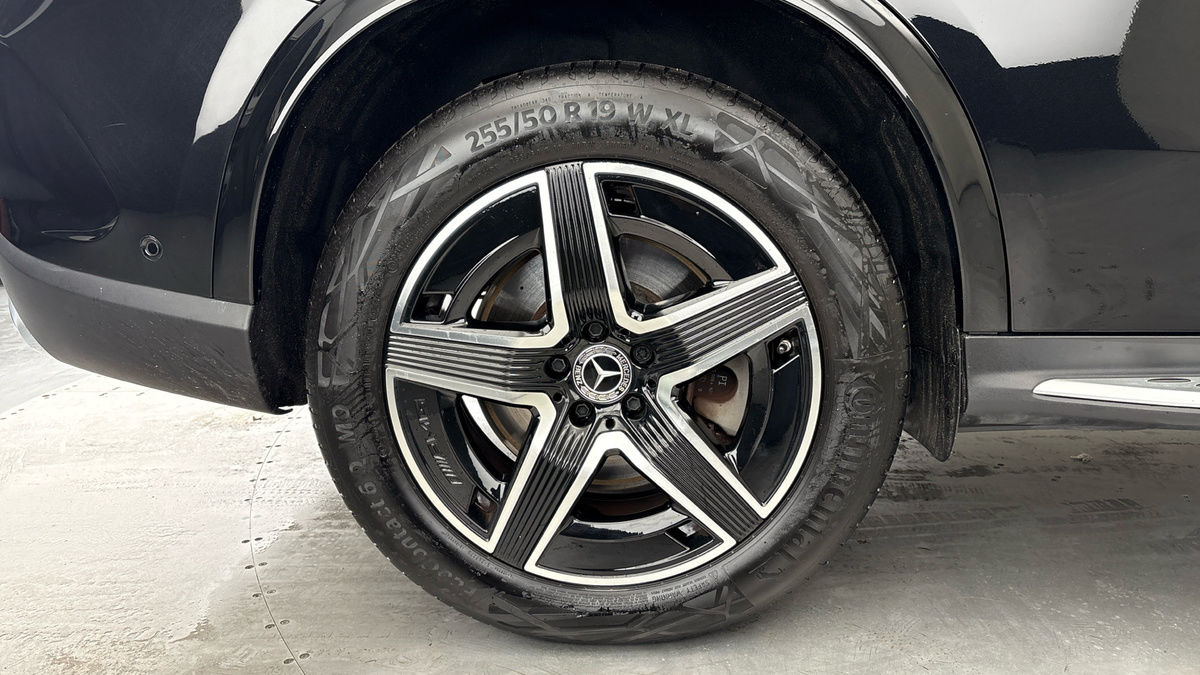 Mercedes-Benz GLC Image 10