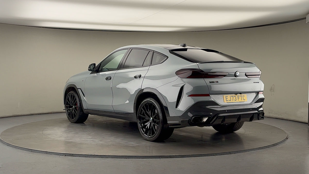 BMW X6 Image 2