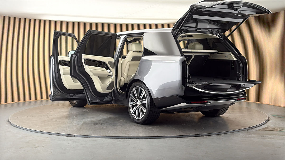 Land Rover Range Rover Image 23