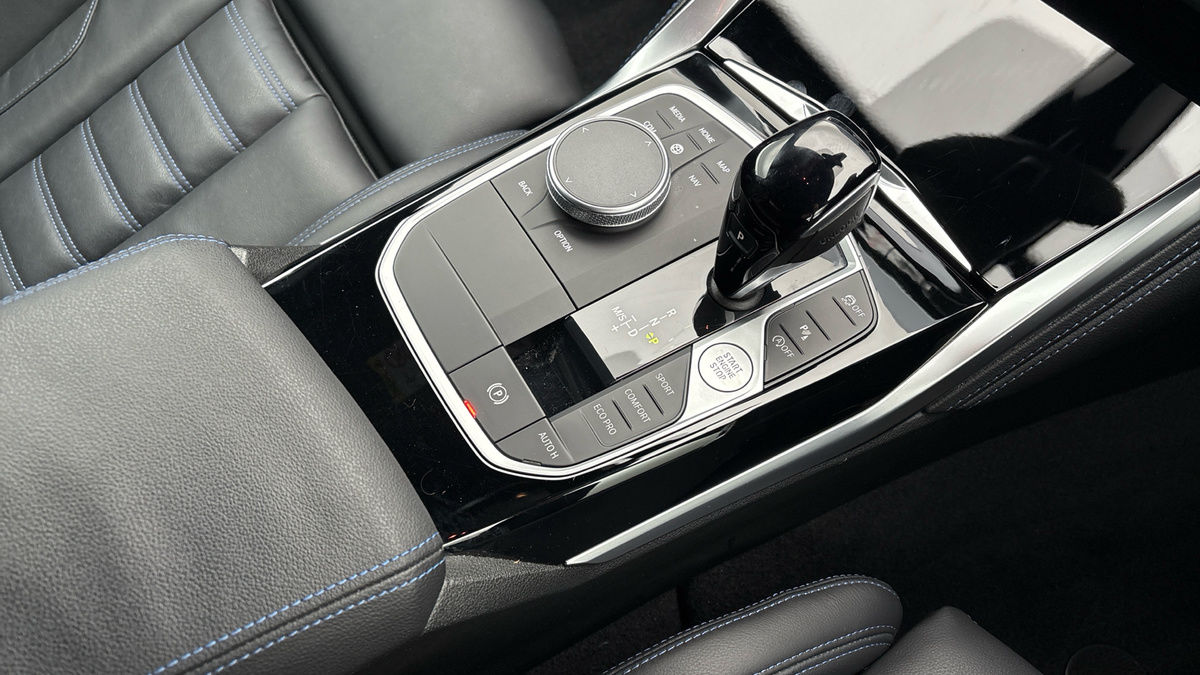 BMW 2 Series Image 18