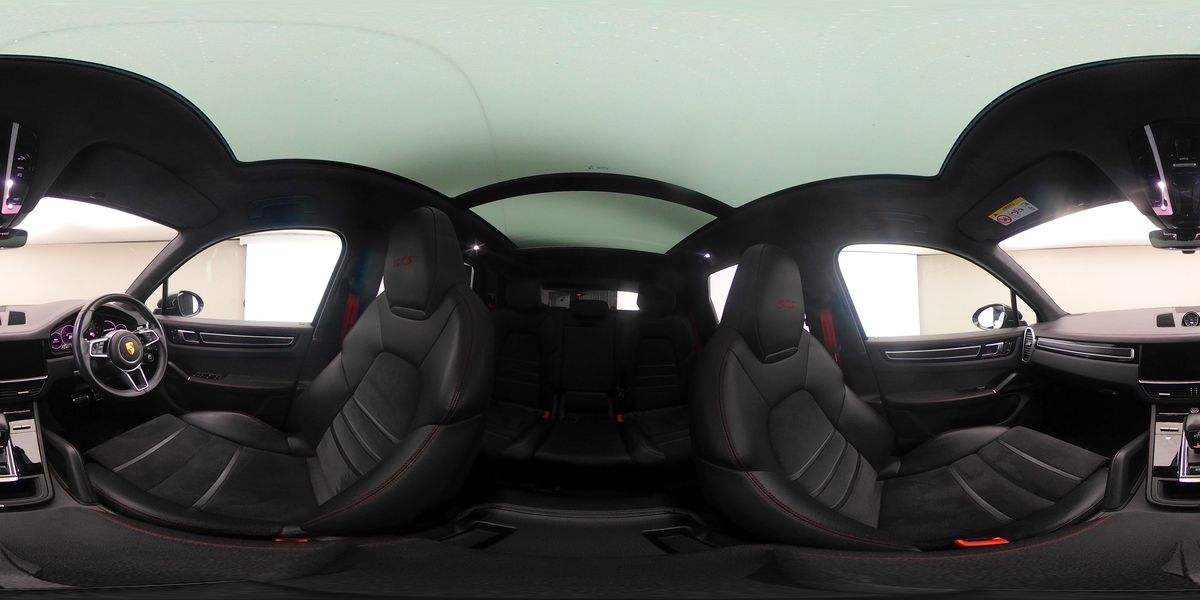 More views of Porsche Cayenne