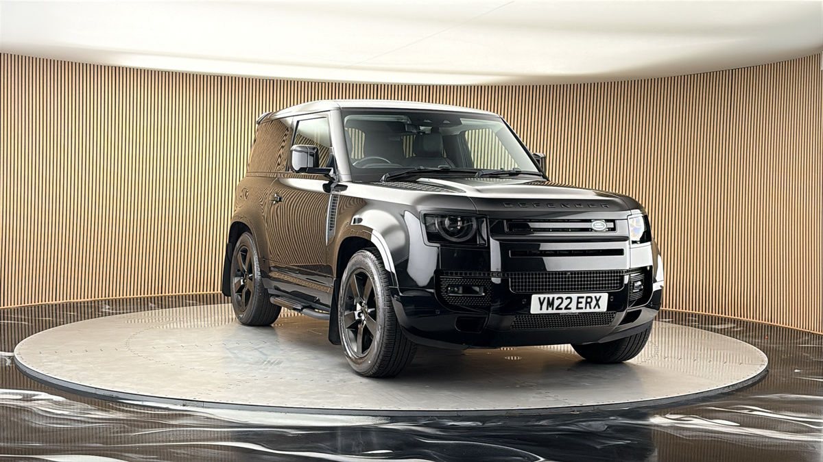 More views of Land Rover Defender 90