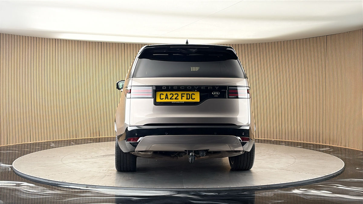 More views of Land Rover Discovery