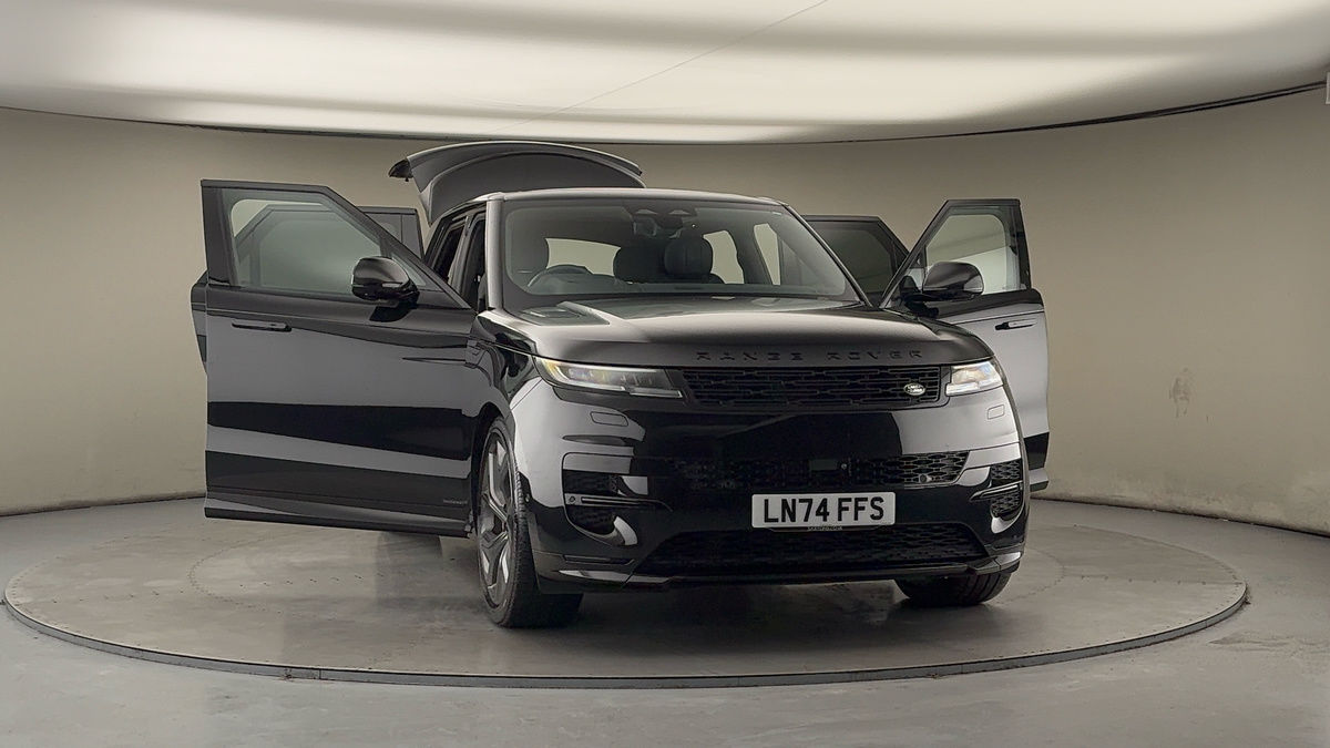 More views of Land Rover Range Rover Sport