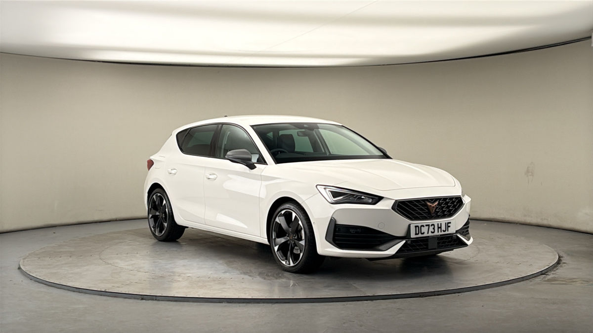 CUPRA Leon Sticky Header Image