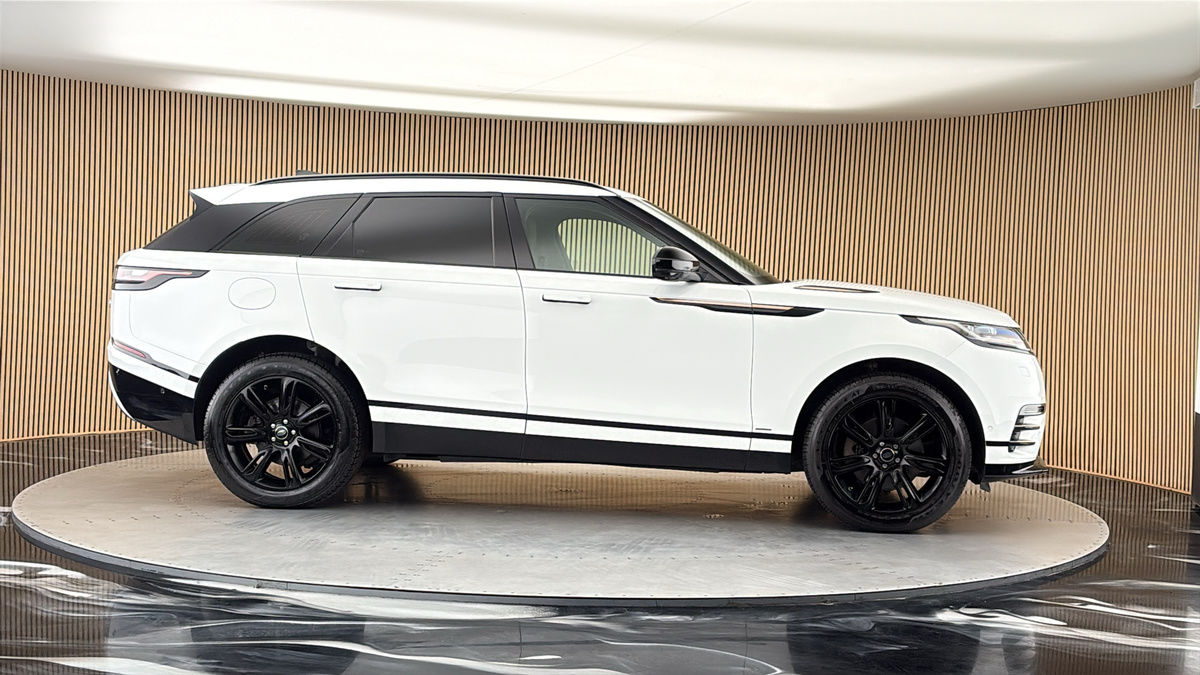 More views of Land Rover Range Rover Velar