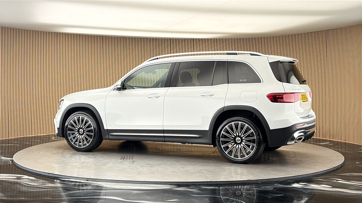 More views of Mercedes-Benz GLB