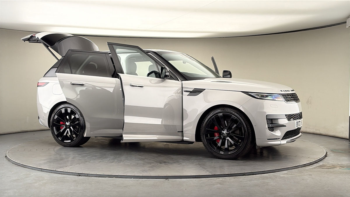 More views of Land Rover Range Rover Sport