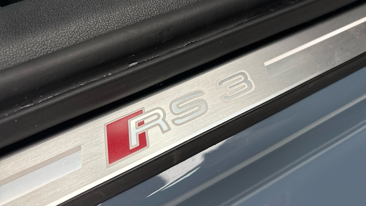 Audi RS3 Image 25
