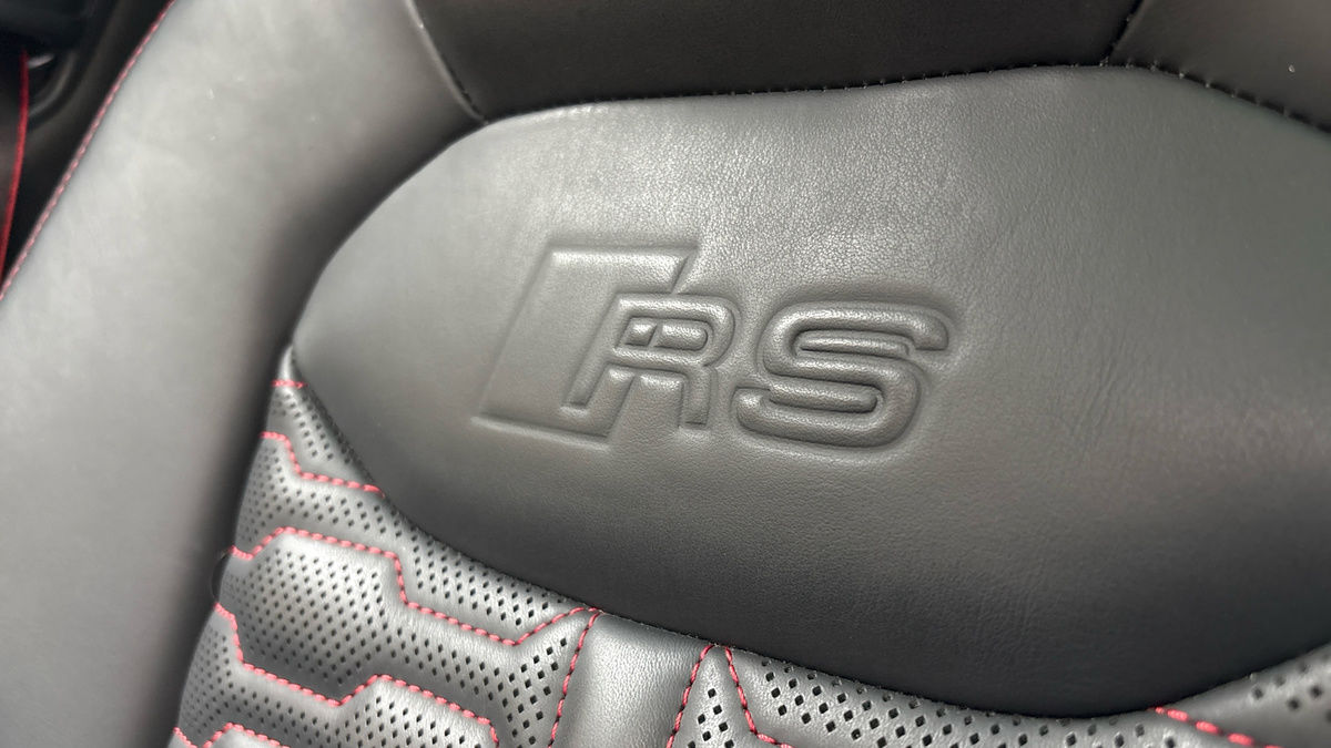 Audi RSQ8 Image 30