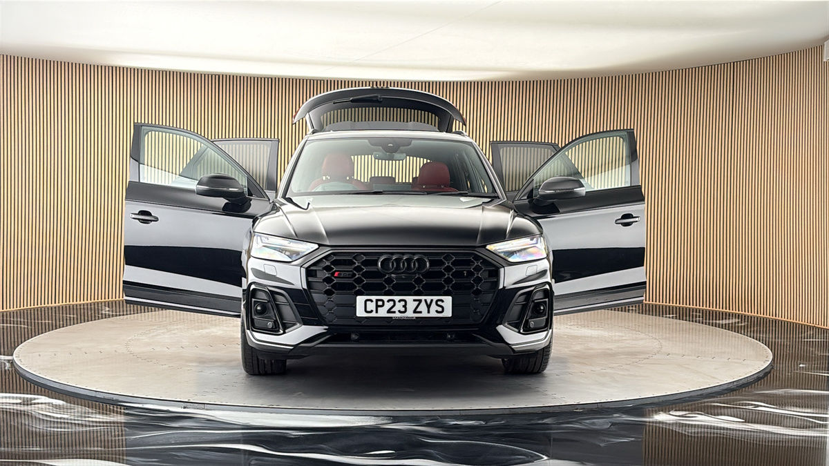 More views of Audi SQ5