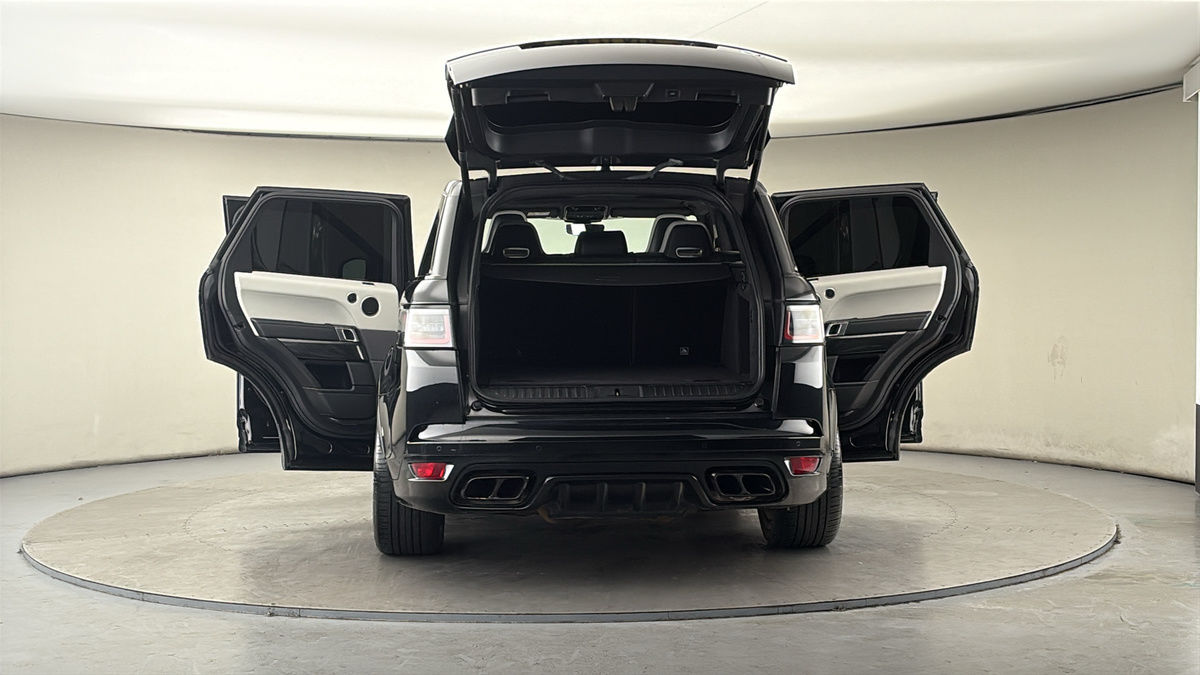 More views of Land Rover Range Rover Sport