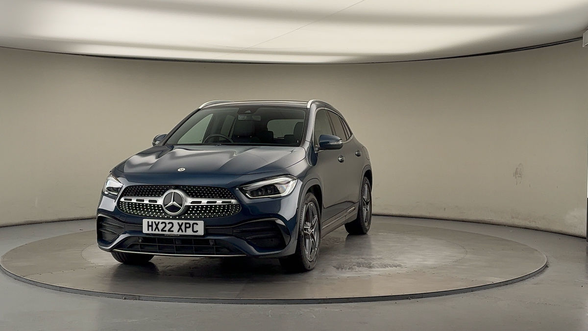 More views of Mercedes-Benz GLA