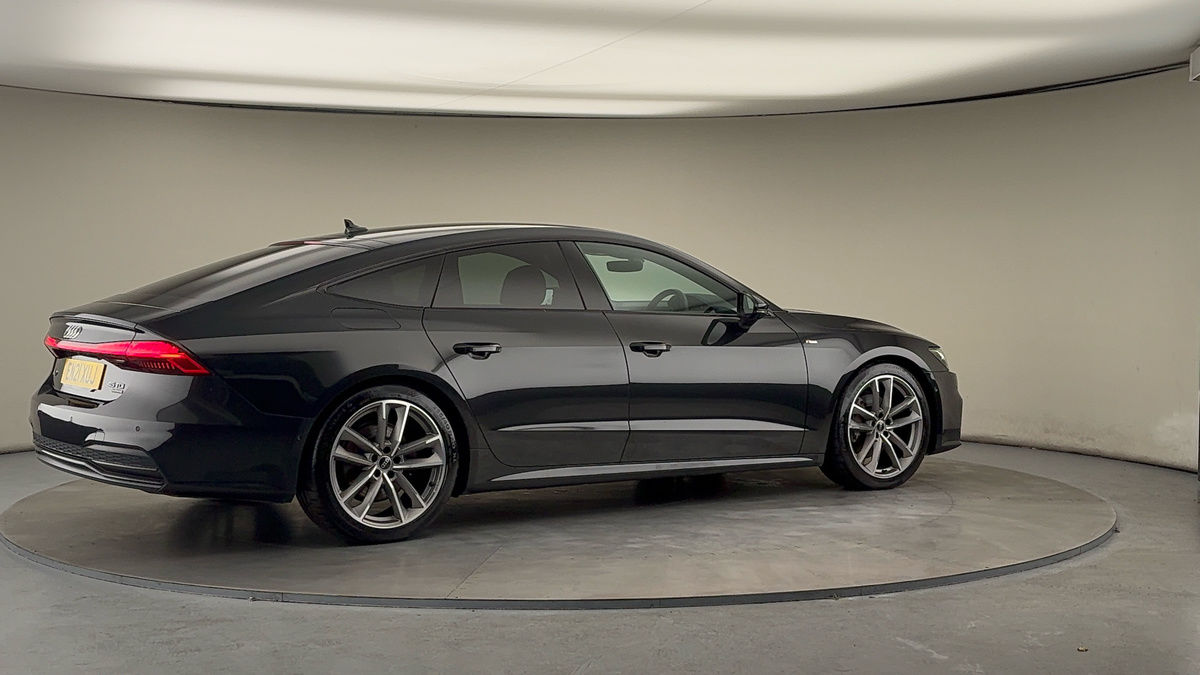 More views of Audi A7