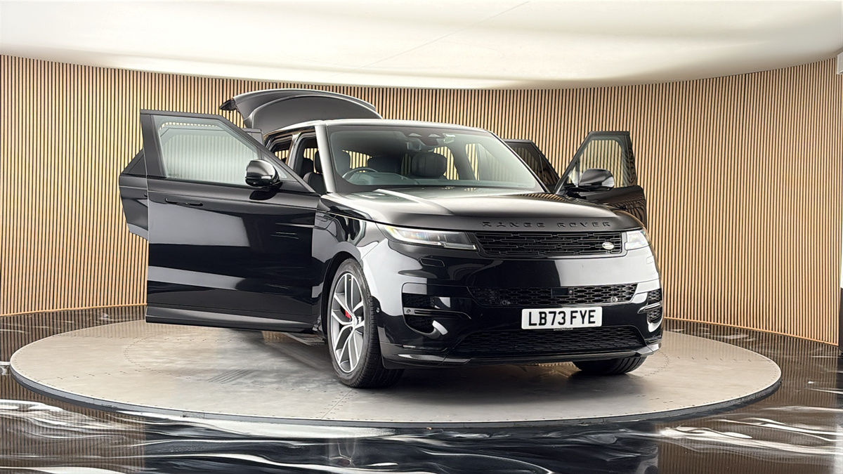 More views of Land Rover Range Rover Sport