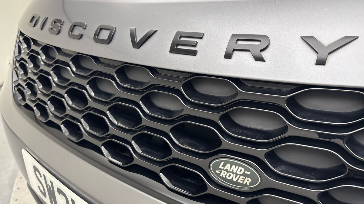 Land Rover Discovery Image 24