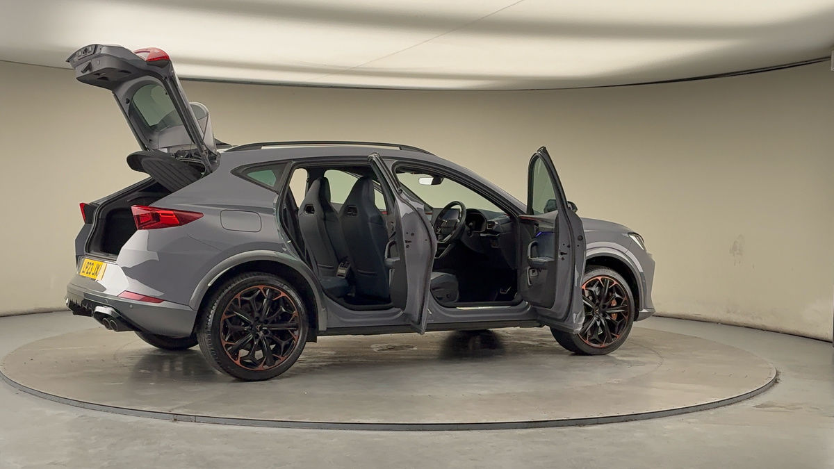 More views of CUPRA Formentor