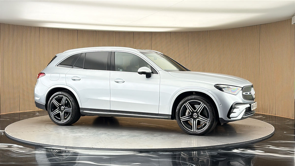 More views of Mercedes-Benz GLC