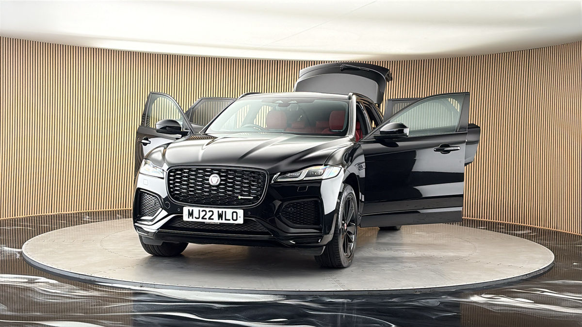 More views of Jaguar F-PACE