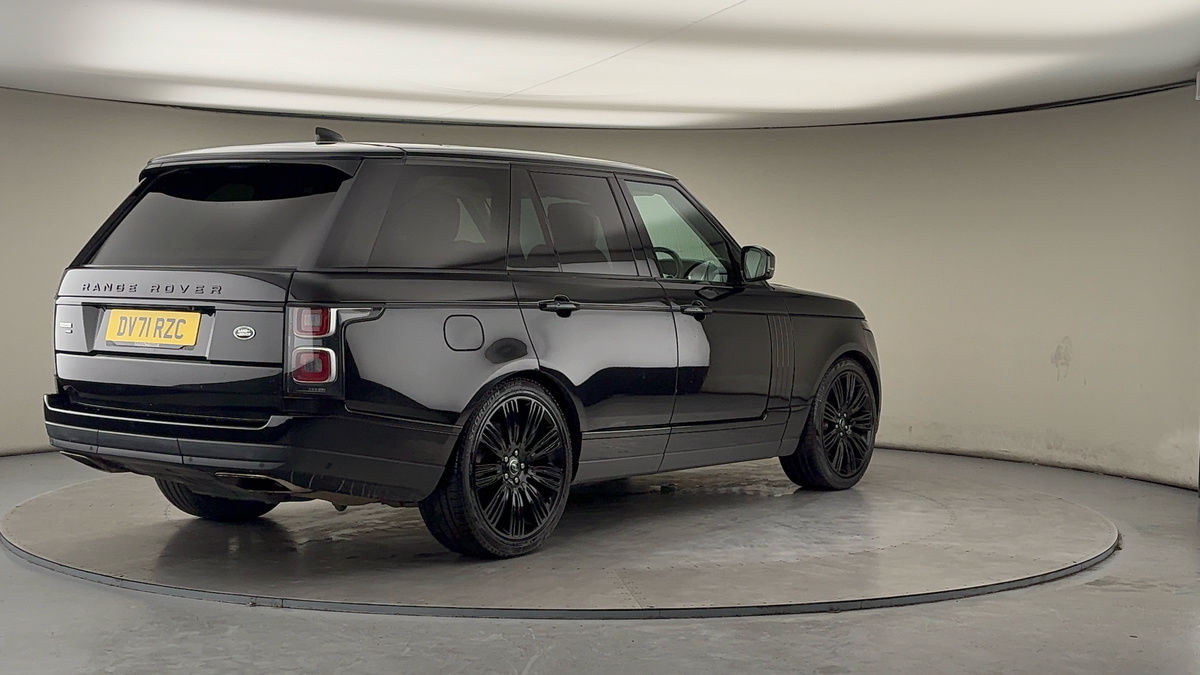 More views of Land Rover Range Rover