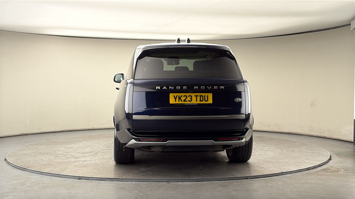 More views of Land Rover Range Rover