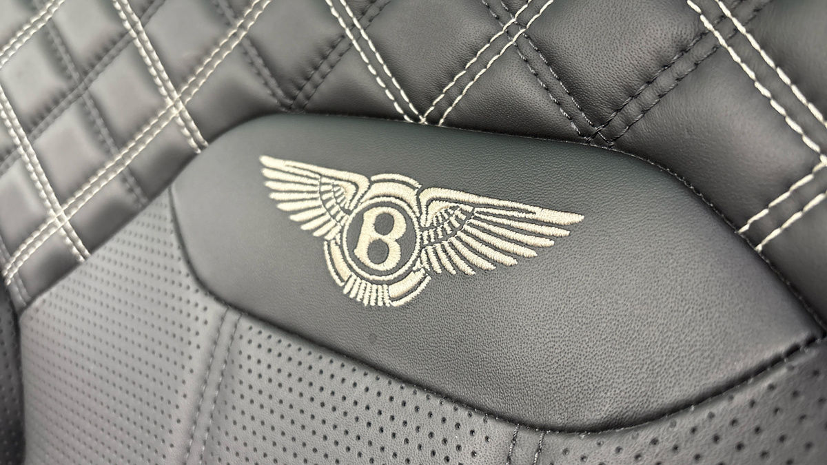 Bentley Bentayga Image 29