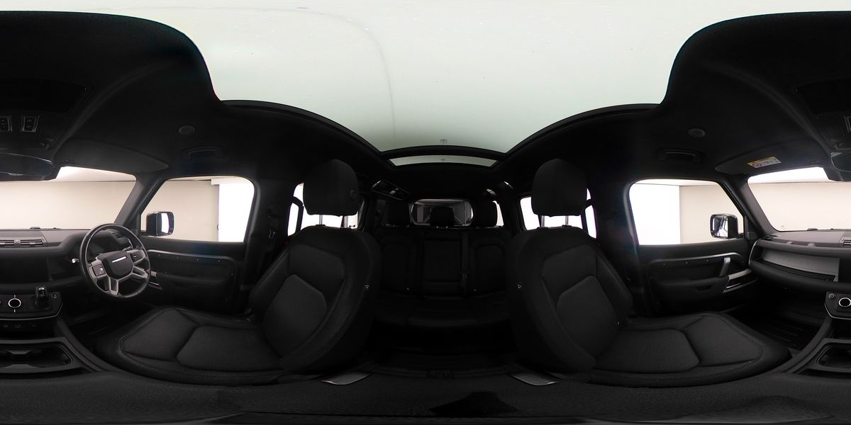 More views of Land Rover Defender 110