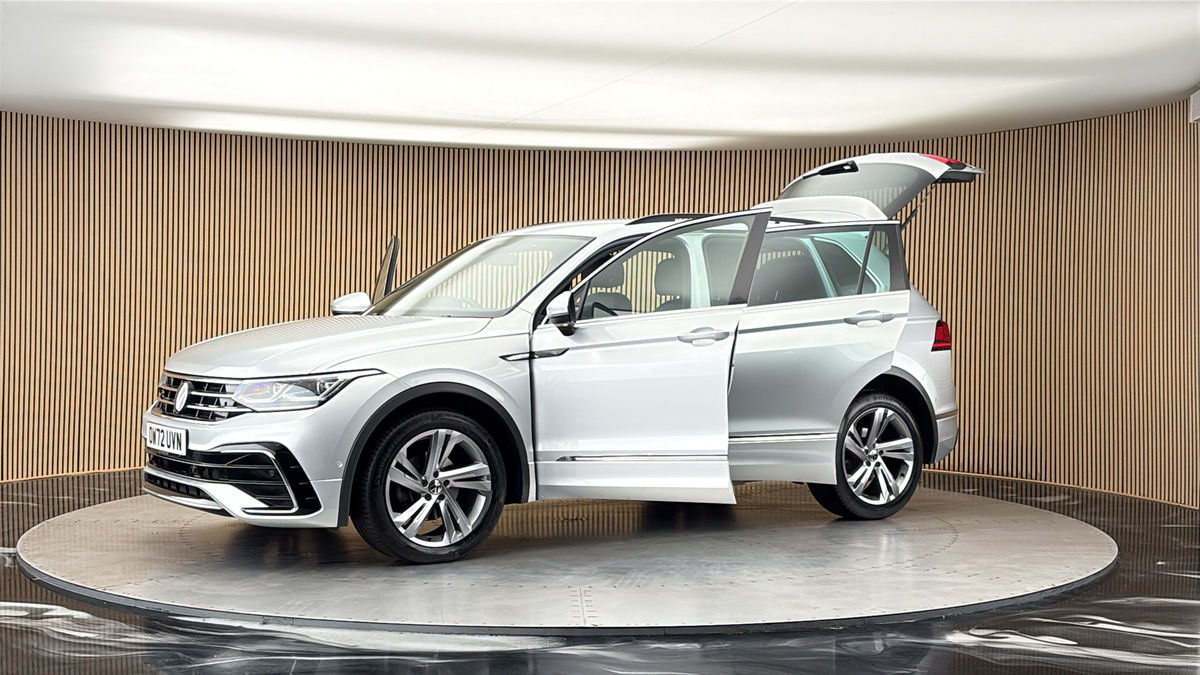 More views of Volkswagen Tiguan