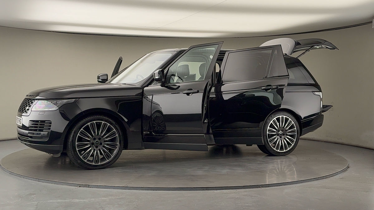 More views of Land Rover Range Rover