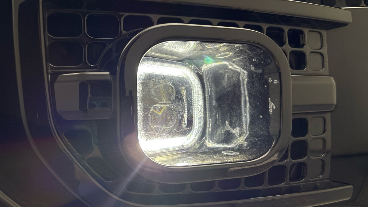 More views of Land Rover Defender 90