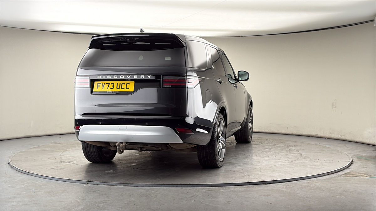 More views of Land Rover Discovery