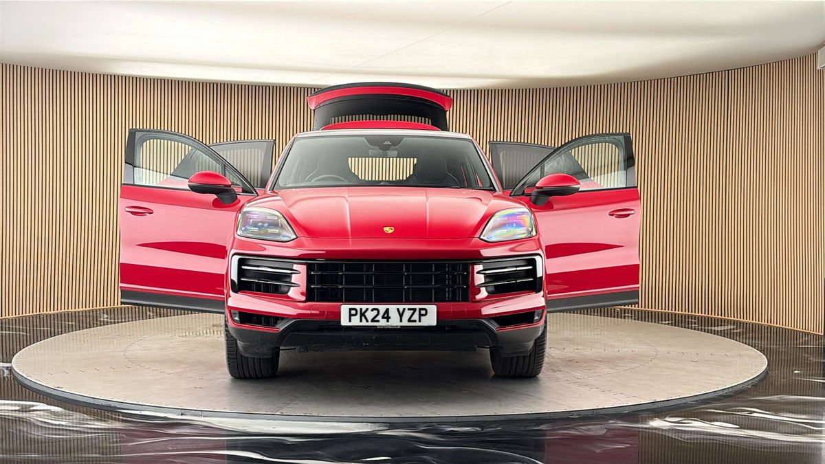 More views of Porsche Cayenne