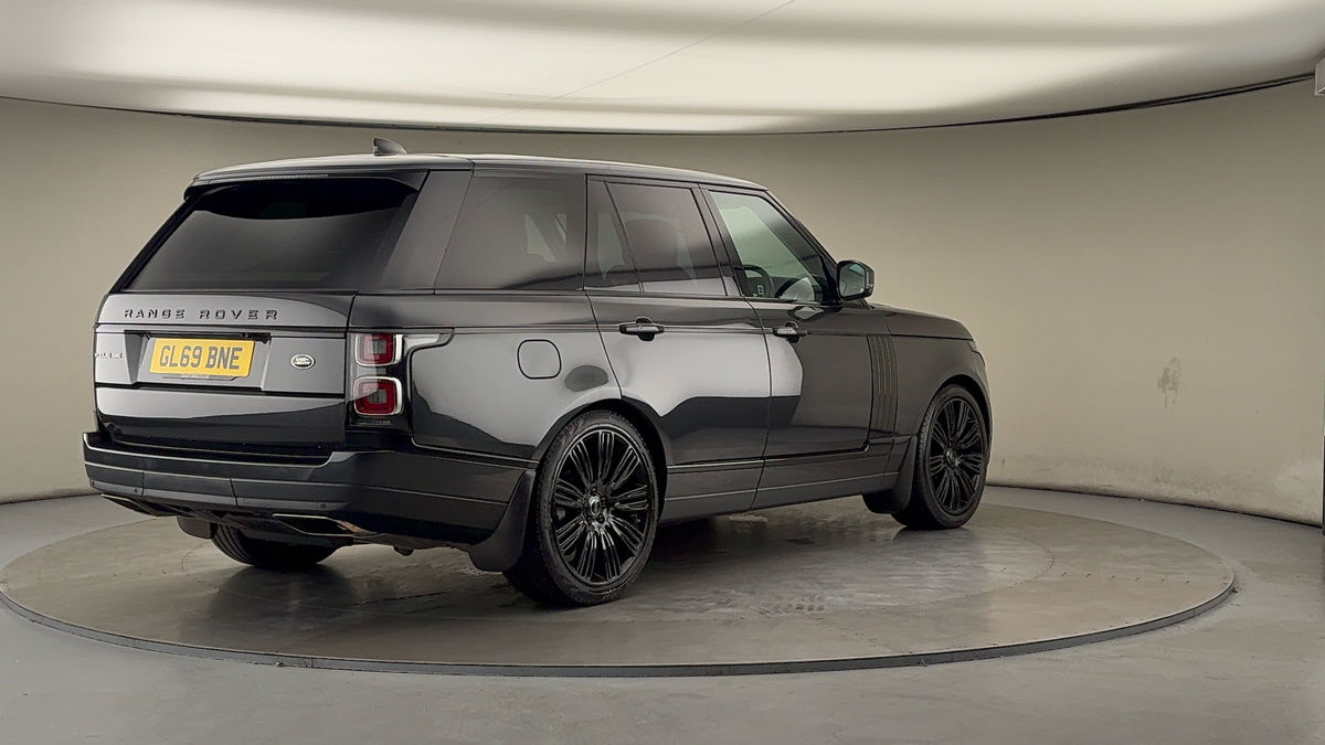 More views of Land Rover Range Rover