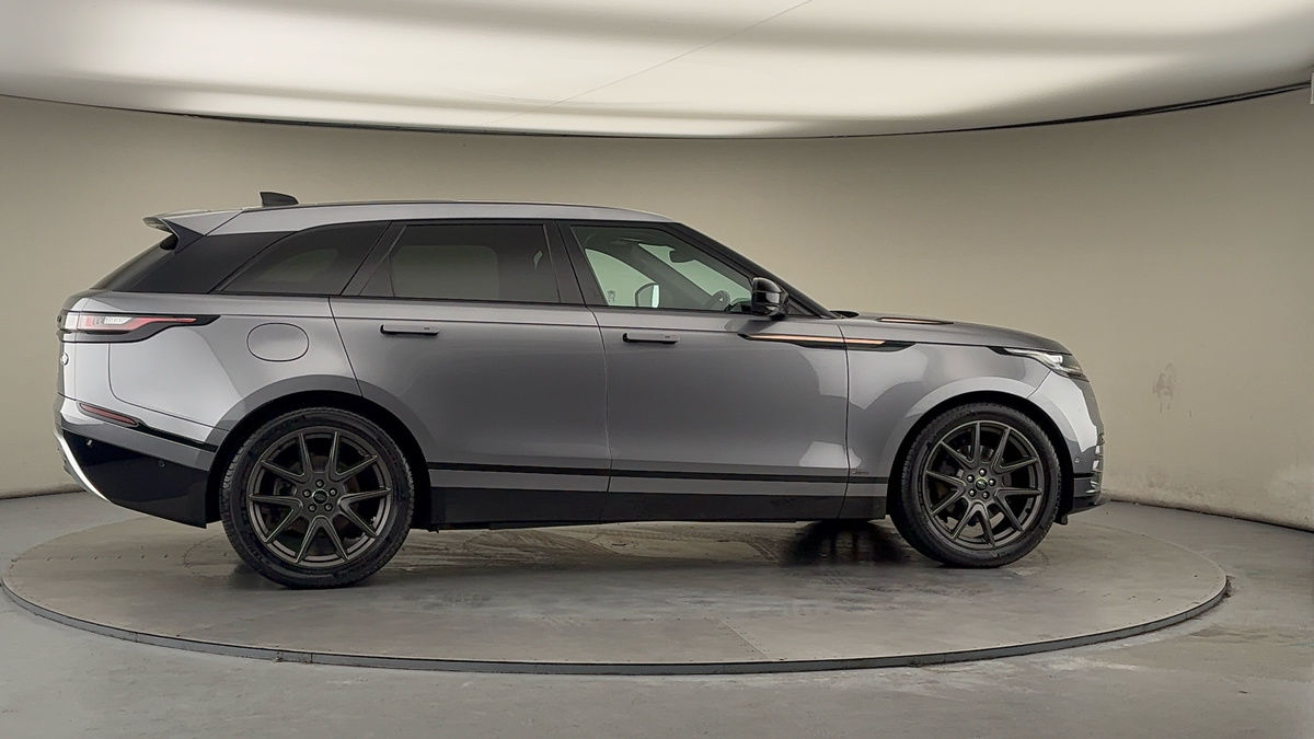More views of Land Rover Range Rover Velar
