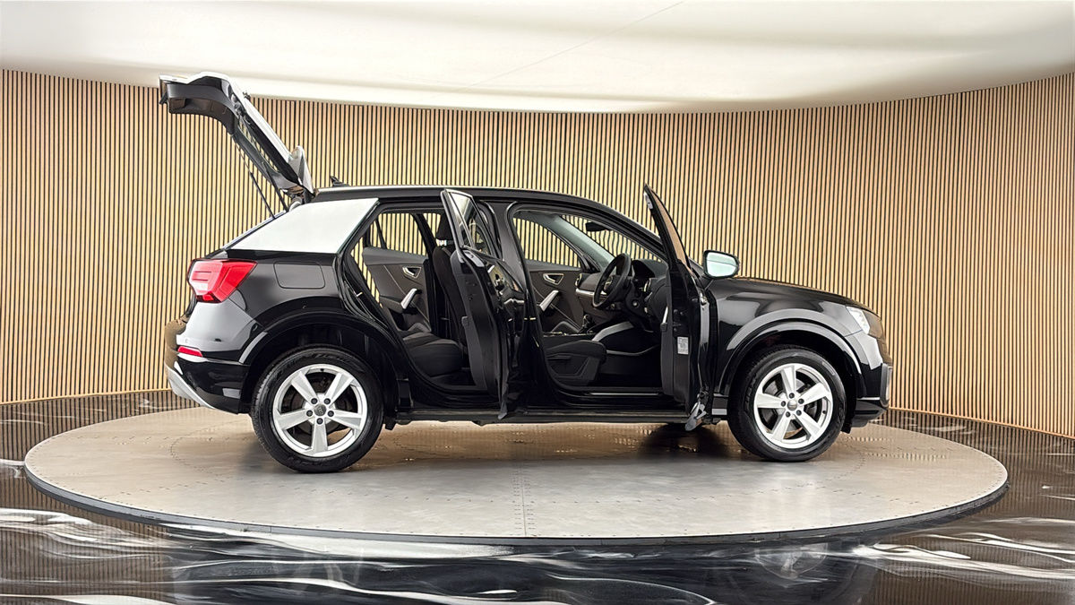 More views of Audi Q2