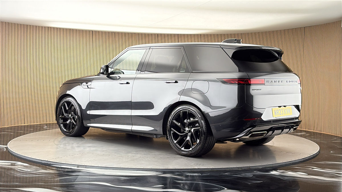 More views of Land Rover Range Rover Sport