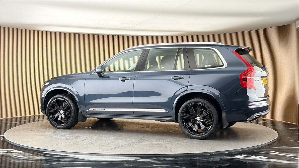 More views of Volvo XC90